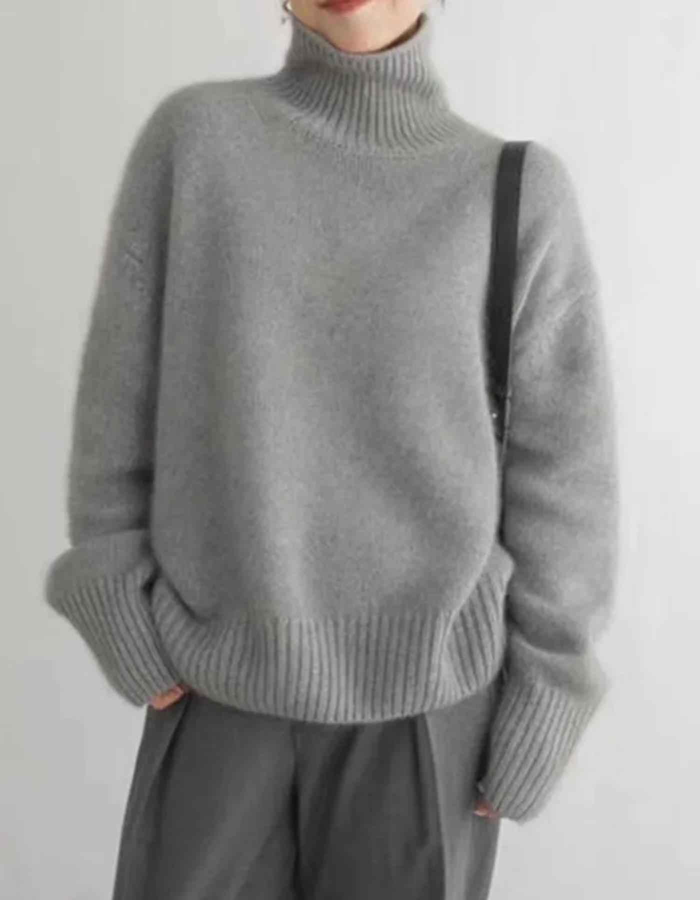 Zella – Przytulny krój – Sweter z golfem