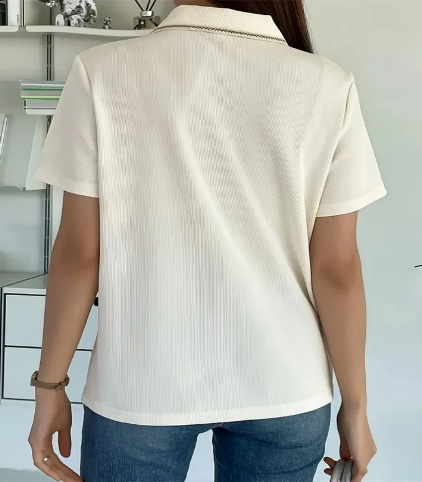 Adrianna – Eleganckie detale – Koszulka polo
