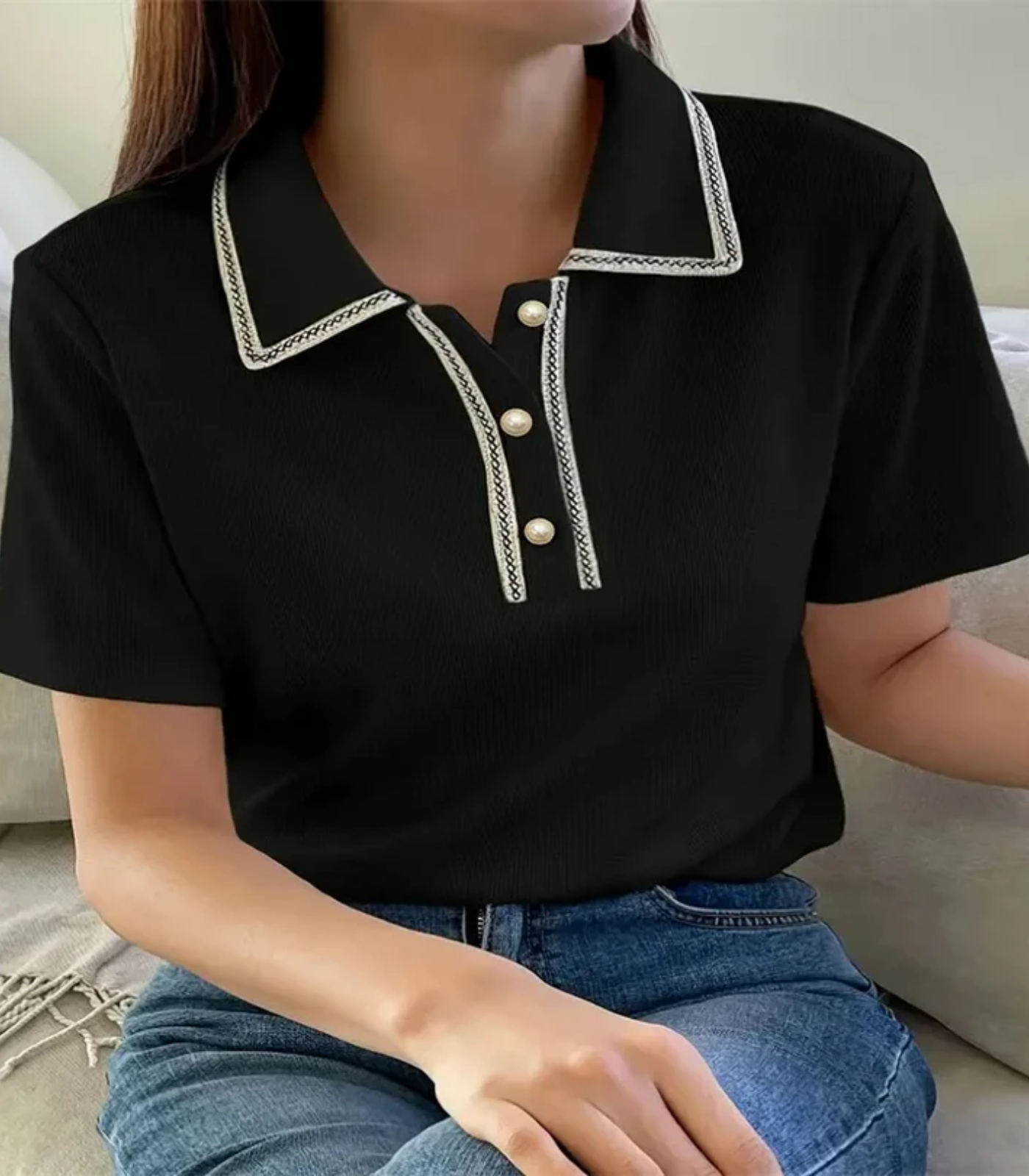 Adrianna – Eleganckie detale – Koszulka polo